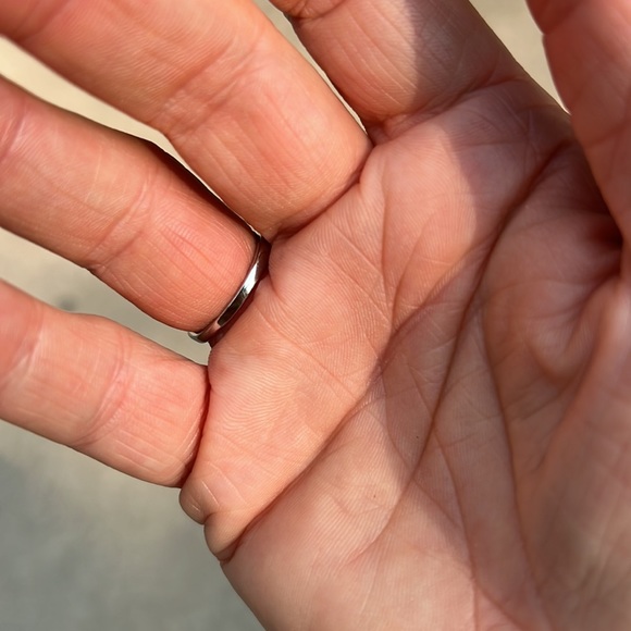 Simulated Sapphire Ring, 7.25 - Picture 8 of 10